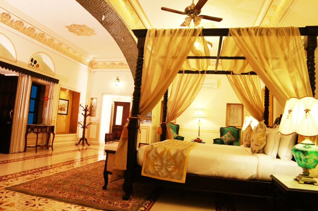 Grand Uniara A Heritage Hotel