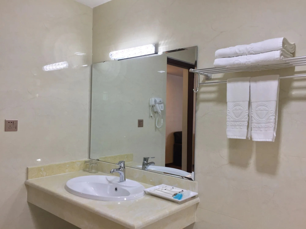 Halong Diamond Hotel