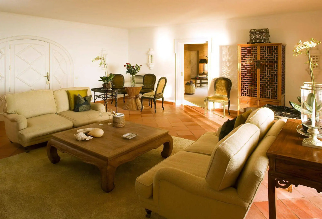 Vila Joya Home, Restaurant & Spa