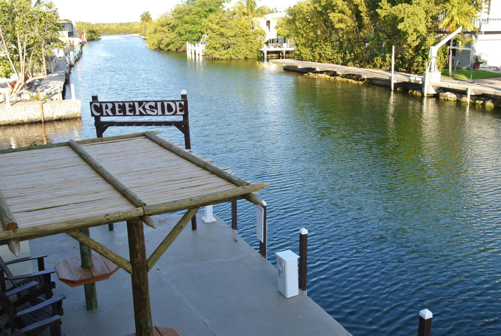 Отель Creekside Inn