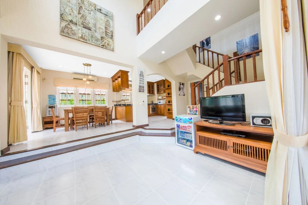 Royal Beach Pool Villa Pattaya