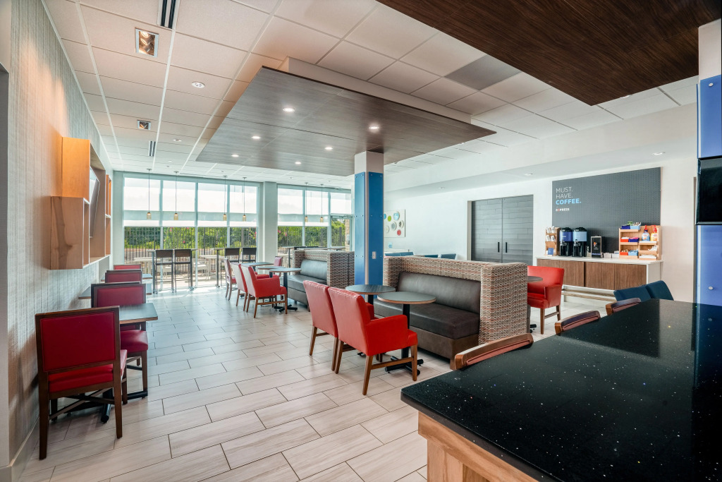 Holiday Inn Express & Suites Atlanta Airport NE - Hapeville by IHG