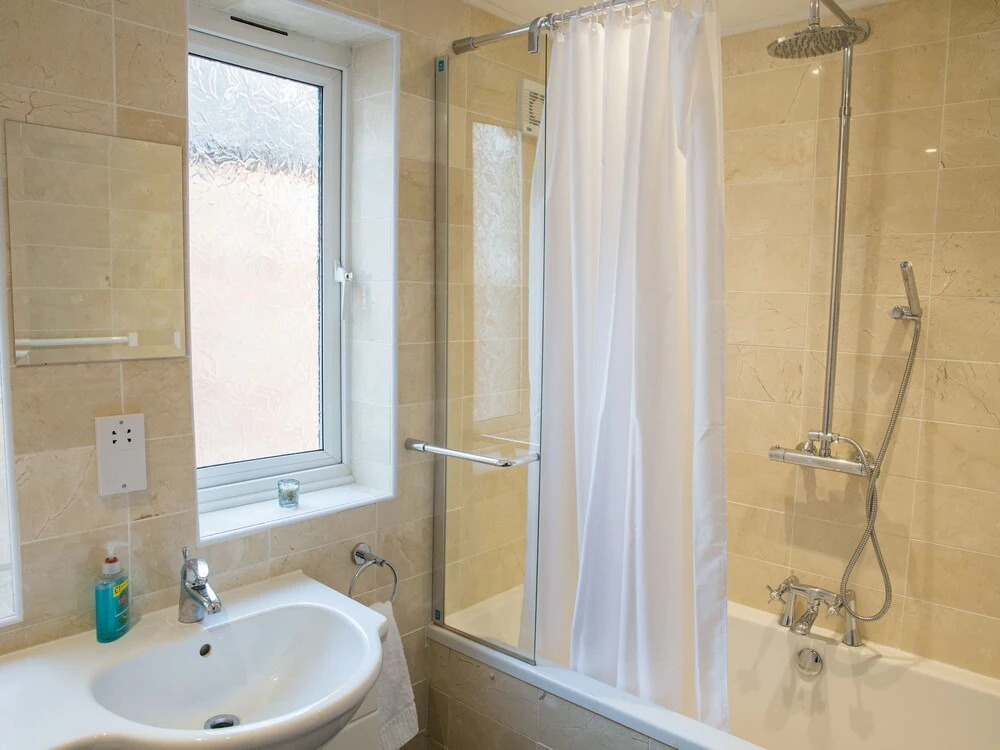 I'm Your Host - Leicester City Guest House