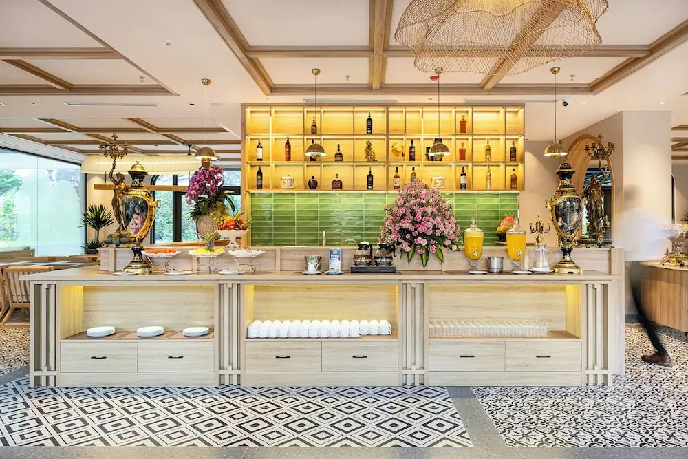 Heritage Charm Hotel Trang An