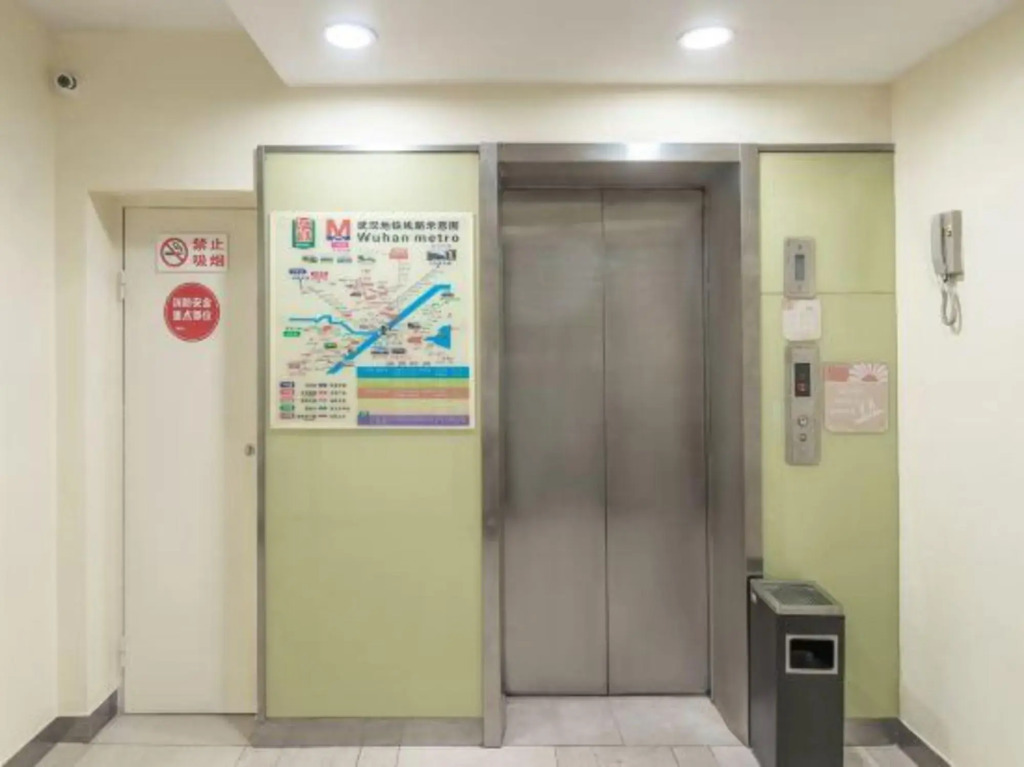 Motel （Tongji Hospital Qingnian Road Subway Station Shop）