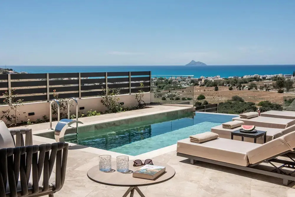 Villas Paradise in Kalamaki by South Cretan Villas