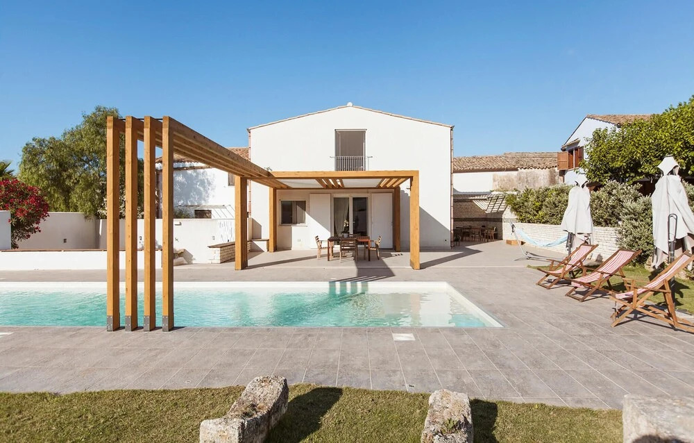 Amazing Home in Alcamo With Outdoor Swimming Pool, Wifi and 3 Bedrooms