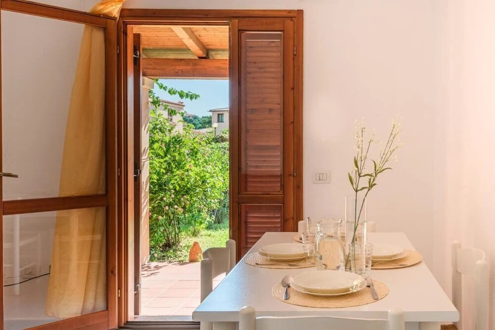 Outstanding Residenze Gallura 1 Bedroom Sleeps 4 Persons Plus Child bed Possible
