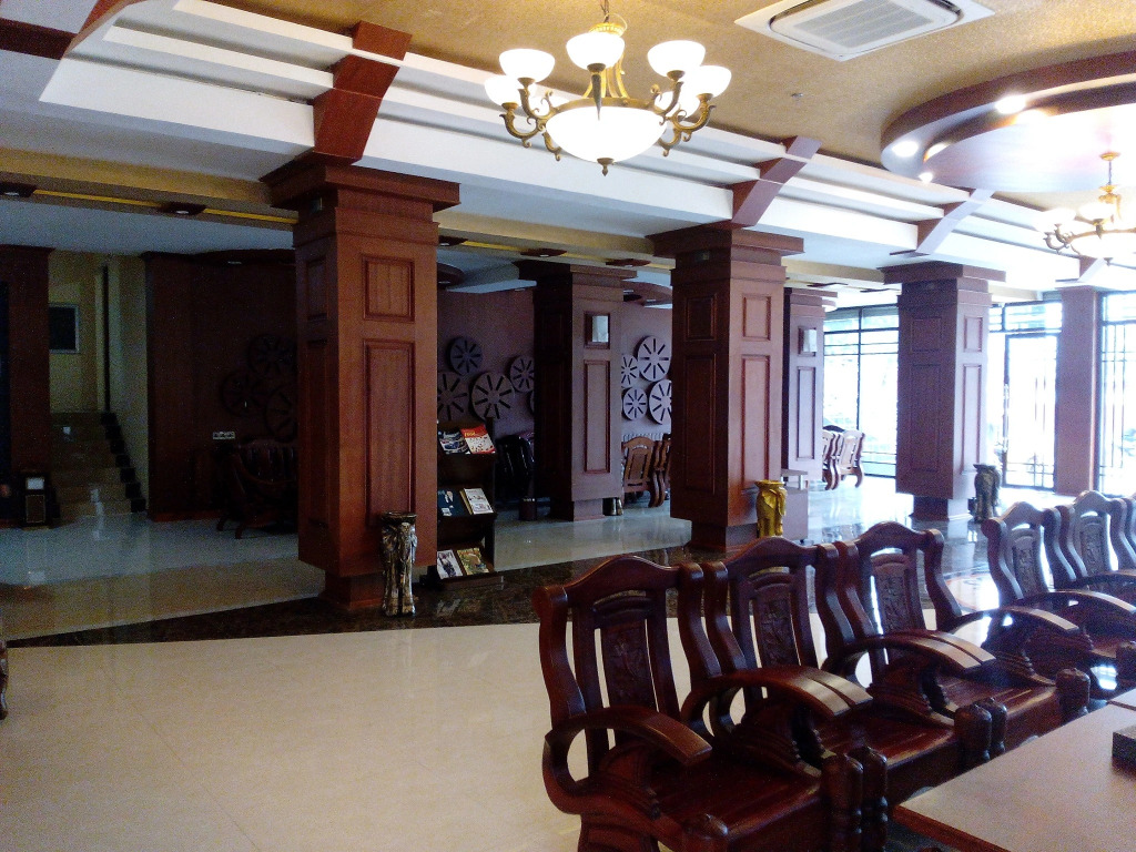 Two Elephants Hotel