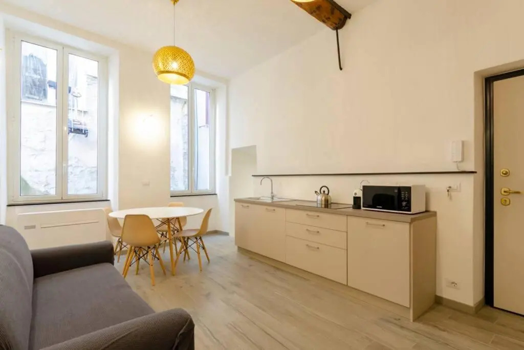 Castelli's Apartment for your holiday 12