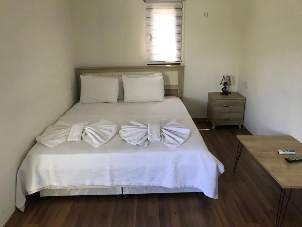 Flat With Pool Surrounded by Nature in Konyaalti