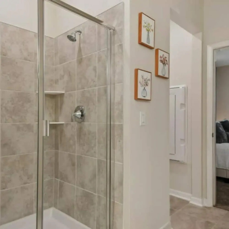 3120 Unit 406 Stunning 2B Apartment