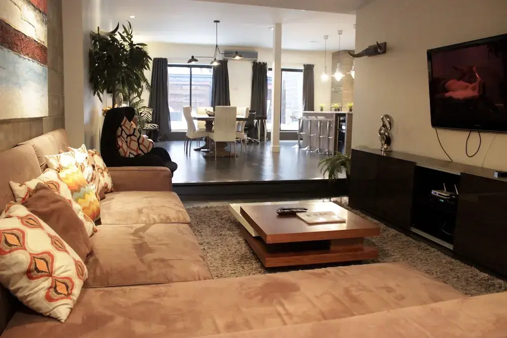 MTLVacationRentals - The Penthouse
