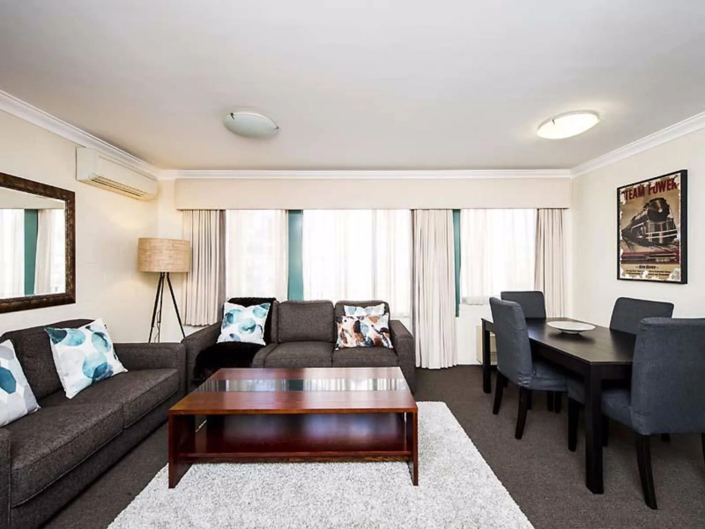 Subiaco Village 18