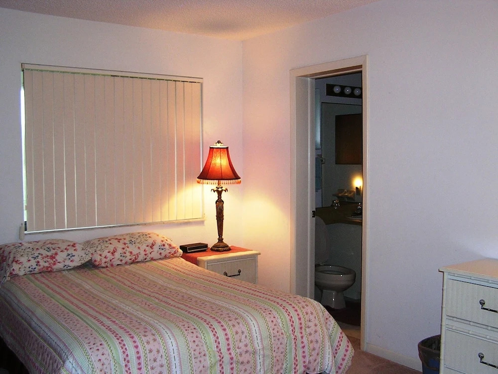 Sea Woods 3bdrm Condo 250