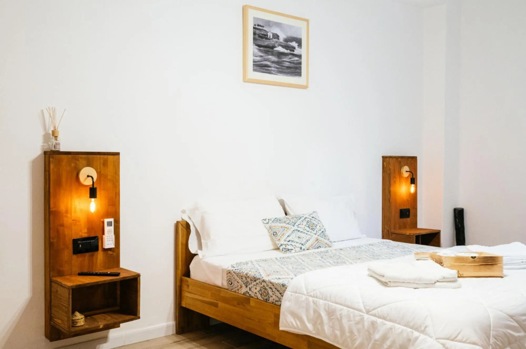 Room Tiu Bainzu - In Boutique Apartment-Stanza Tiu Bainzu