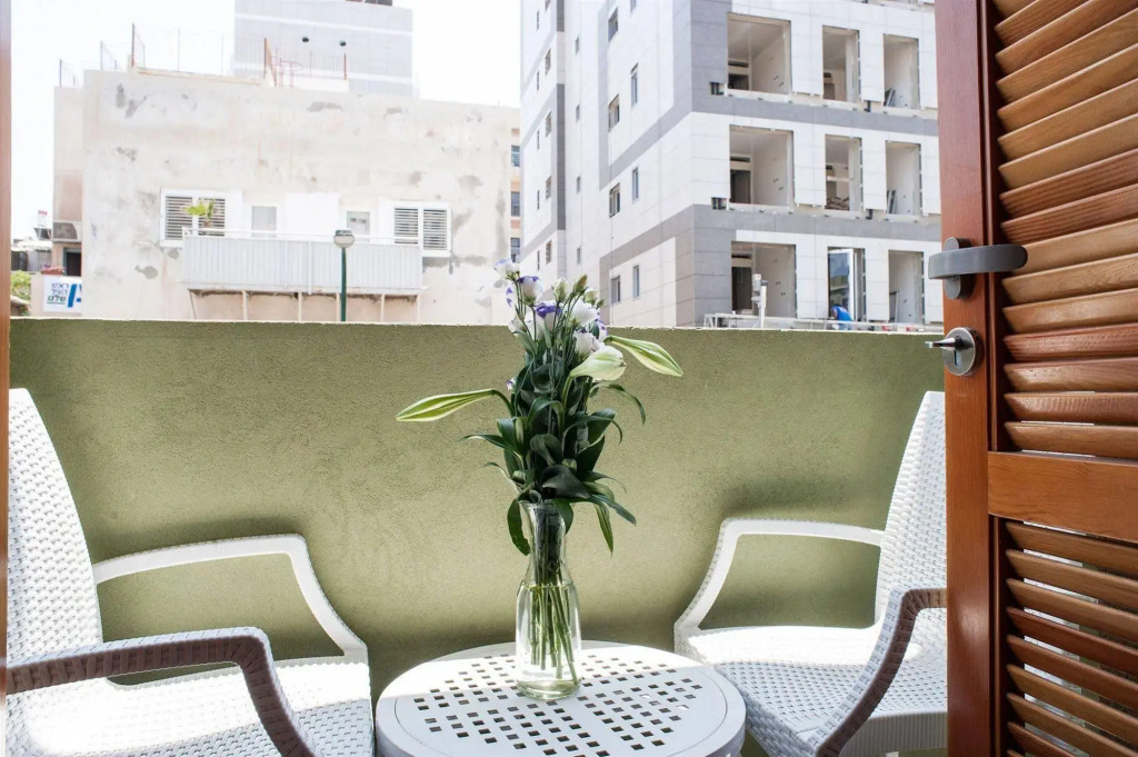Residence Suites BY RAPHAEL HOTELS