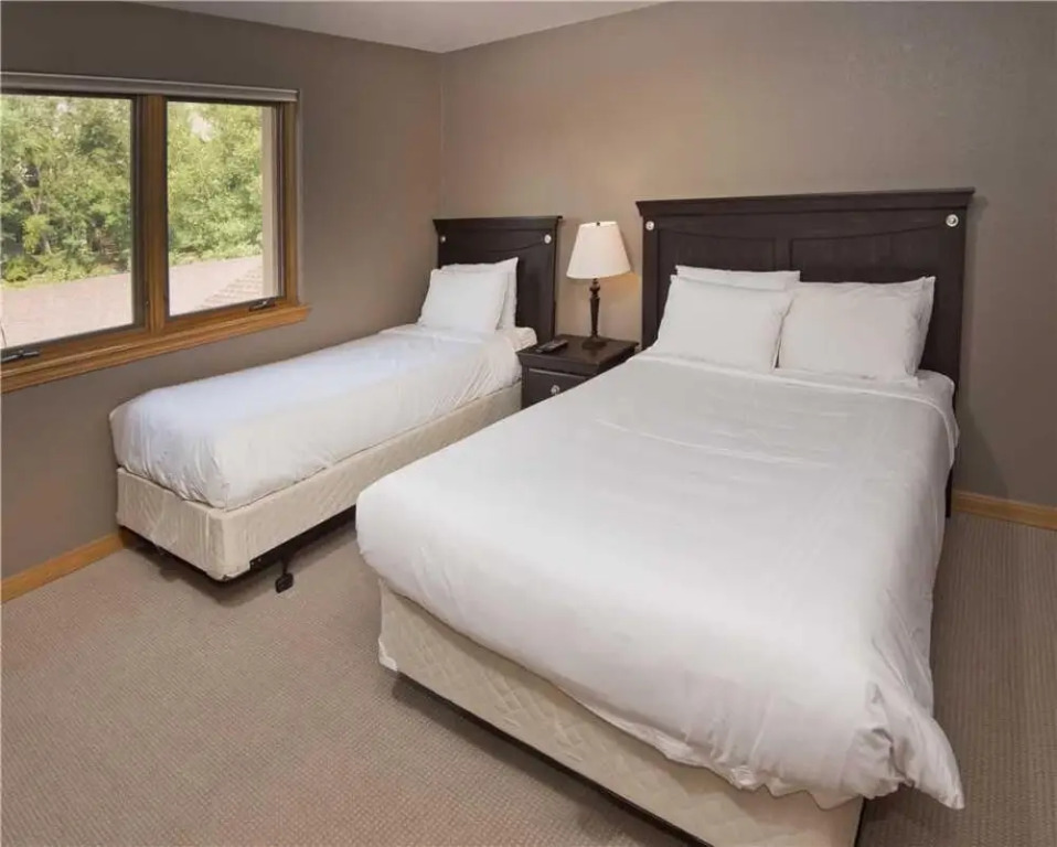 Canyon Run B203 3 Bedrooms 3 Bathrooms Townhouse