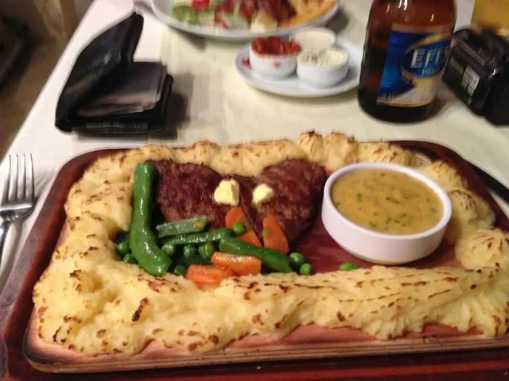 Ekin Hotel
