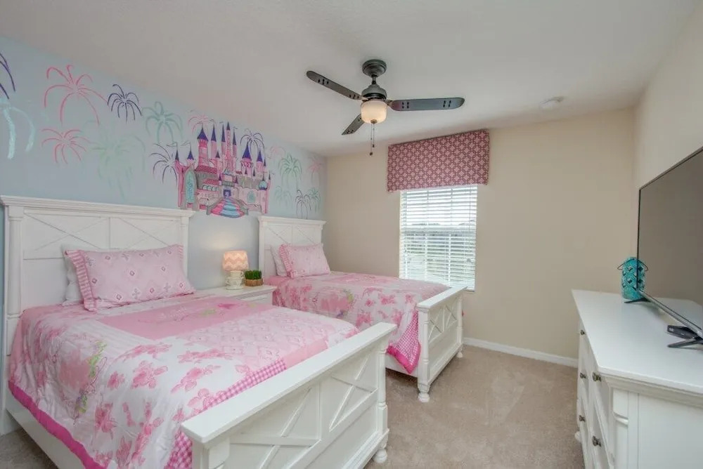 Fully Equiped 4 Bedroom Villa