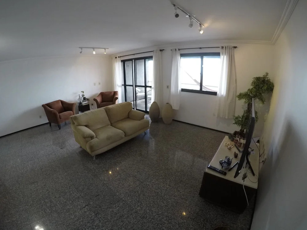 Apartamento amplo no coração da Aldeota