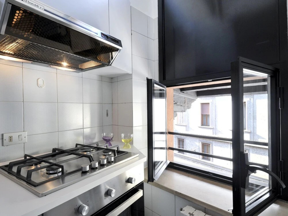 Beautiful 100sqm Flat, Close to San Babila