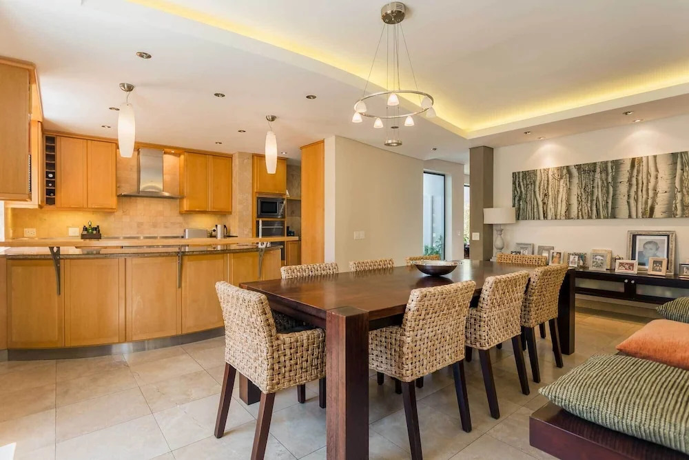 Home Away From Home on a Secure Golf Estate, Situated Next to the Ocean and Golf