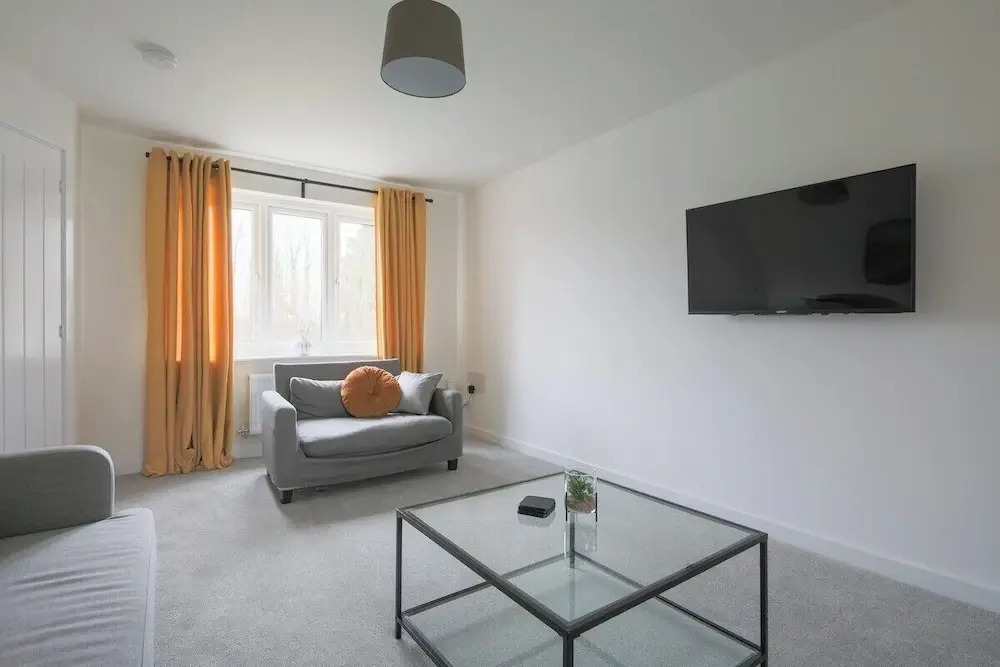 The Haven Modern 4-bed Home With Garden
