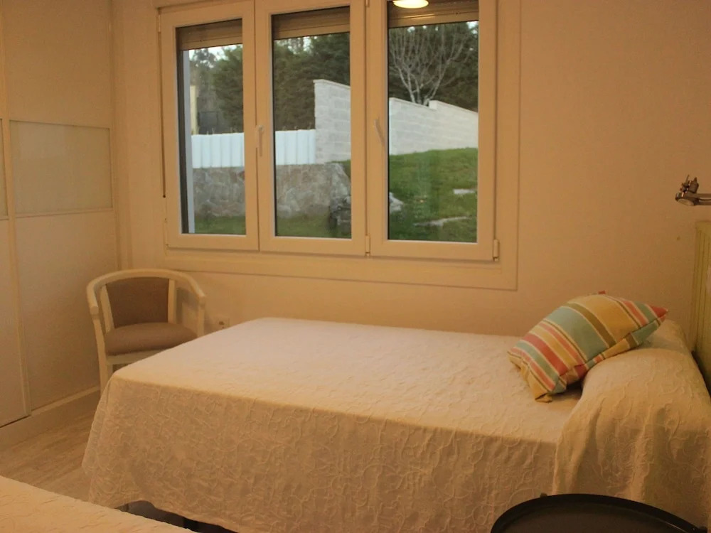 Spacious and Sunny Apartment With Garden Directly on the Beach of Aguieira