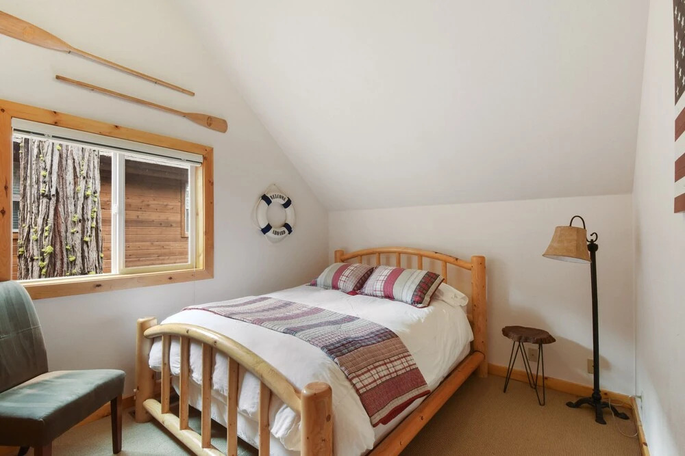Tucked Inn Tahoma