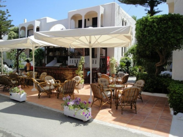 Bella Casita Family Apartments