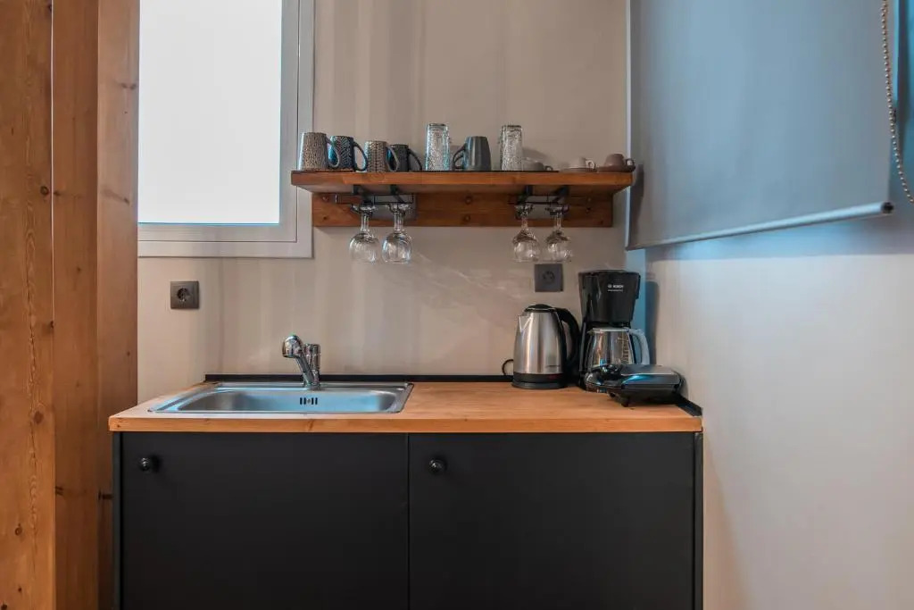 NOHO Boutique , premium living Lazeon 7