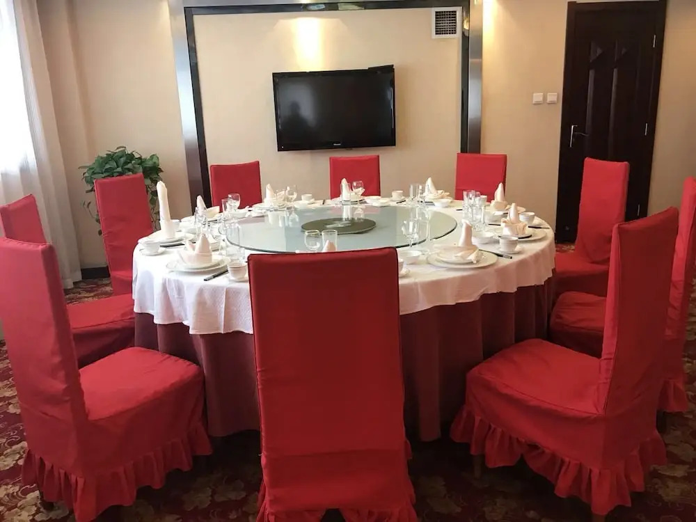 Rong Jiang International Hotel