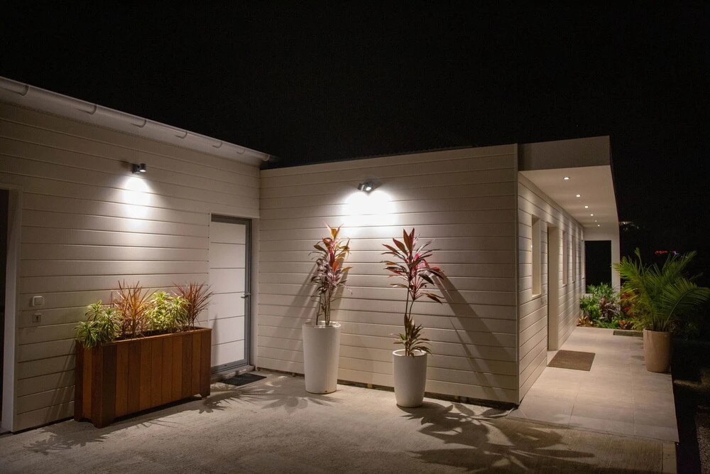 Dream Villa Black Opal