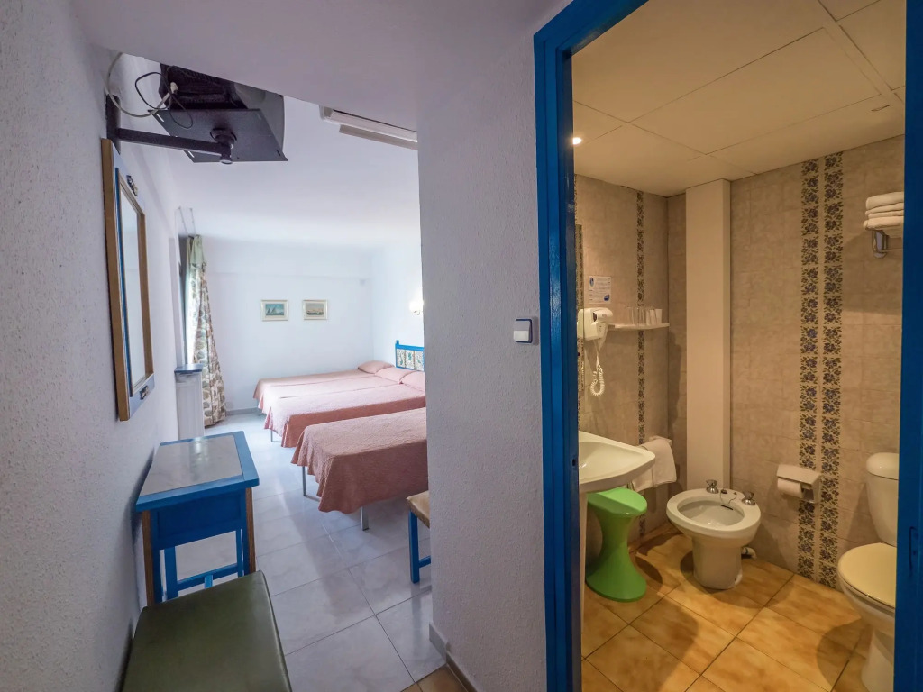 Garbi Calella Hotel