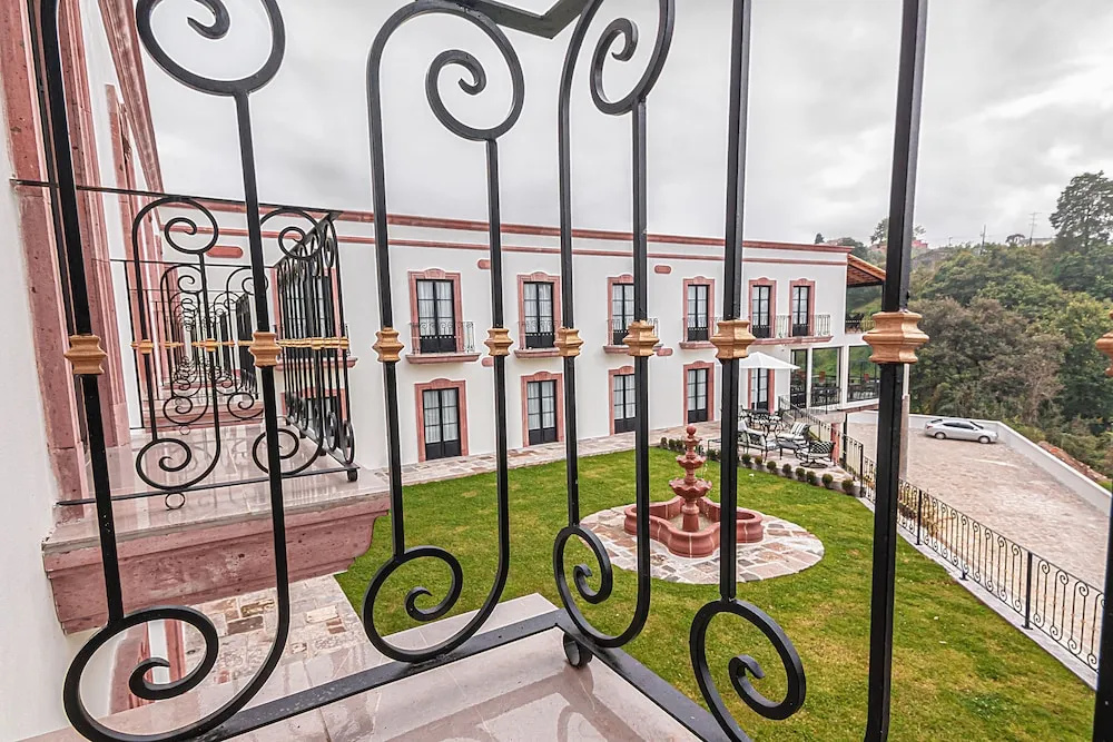Hotel Danini