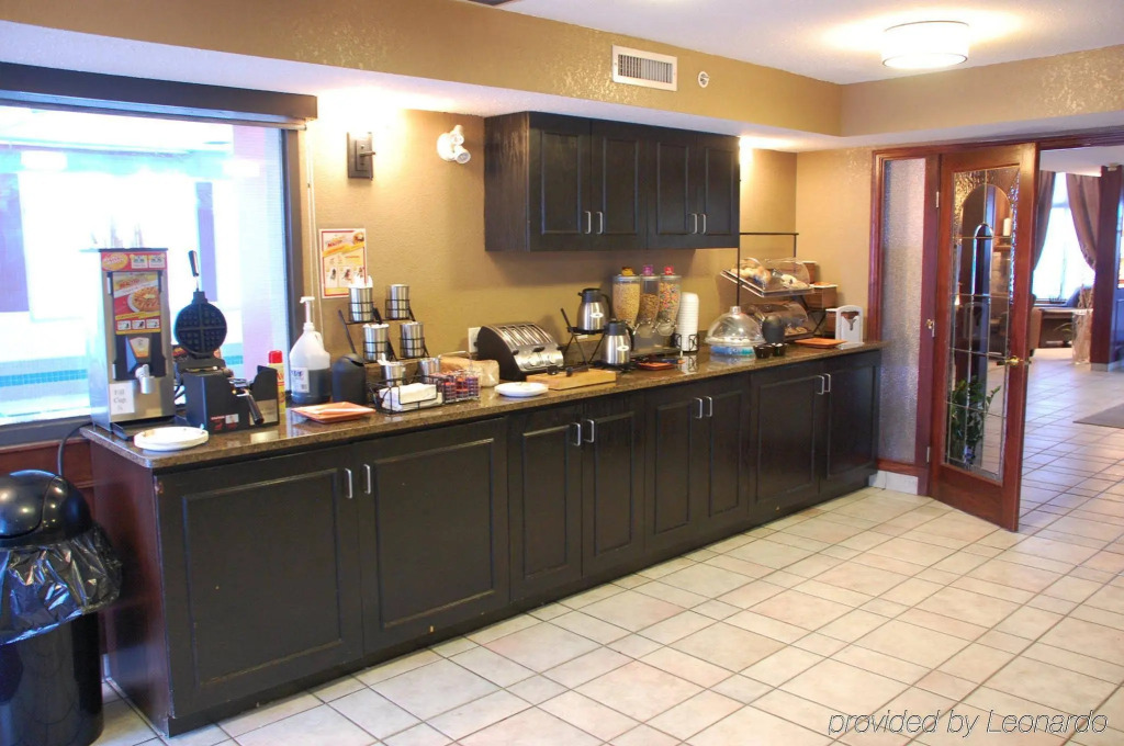 Best Western Strathmore Inn
