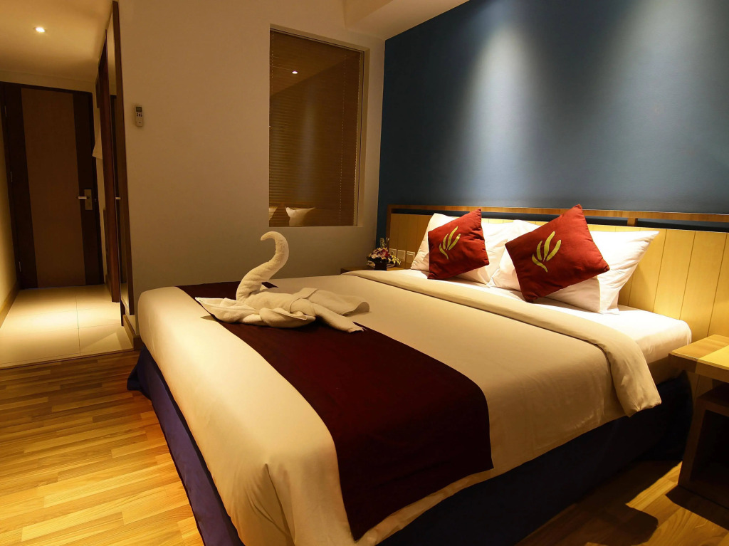 Santosa City Hotel