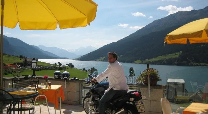 Hotel Am Reschensee