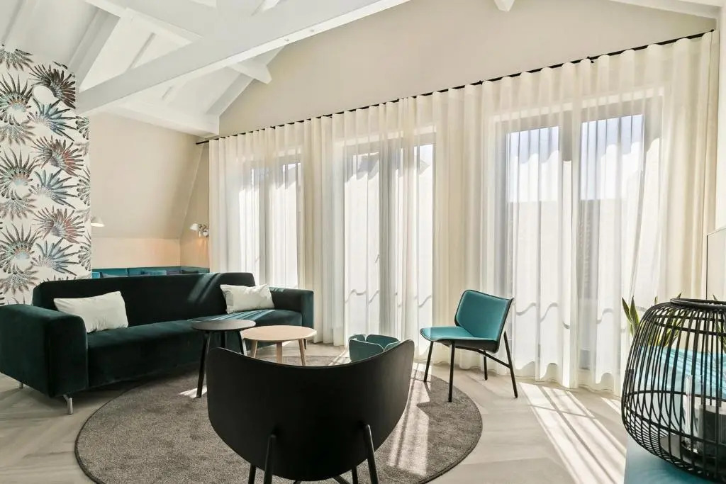 DRL45 Luxury apartment in the heart of Domburg