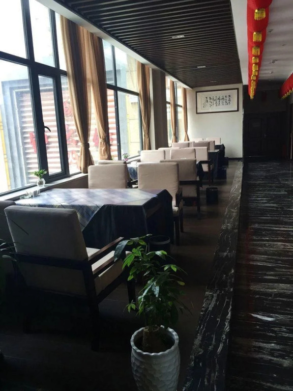 Chengdu Yuelai Garden Hotel
