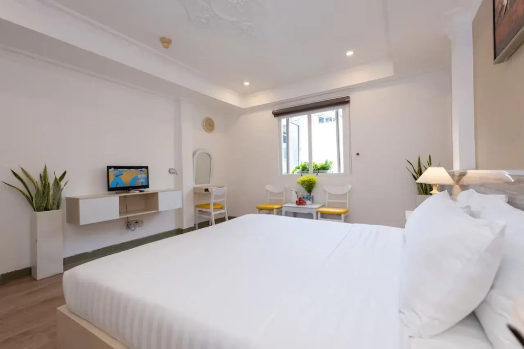 Ava Saigon Hotel