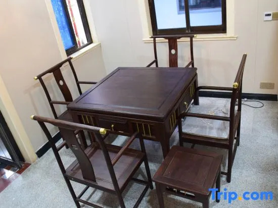 Xinxi Hostel