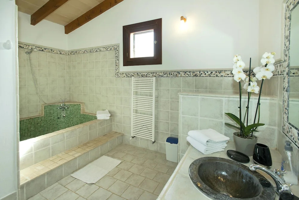 Villa Aina