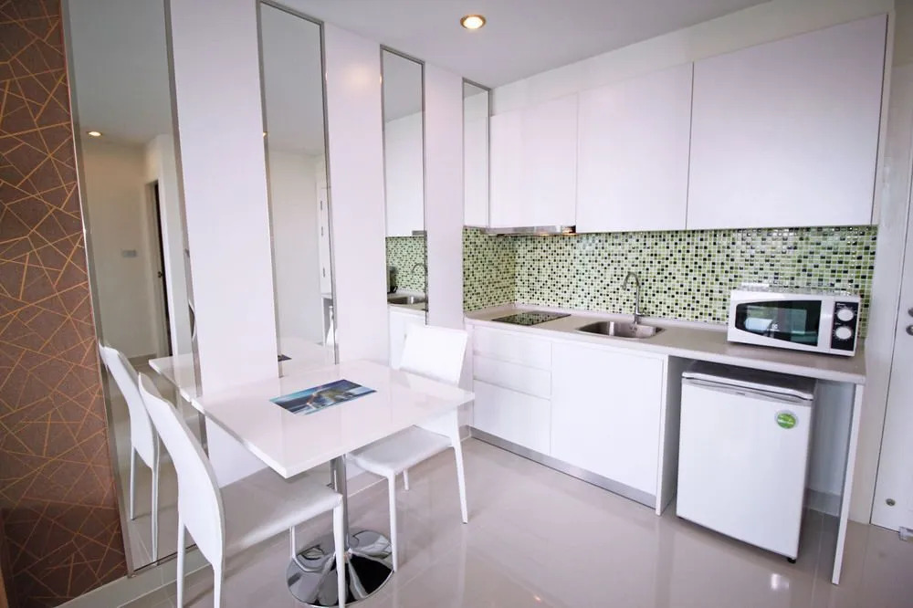 Amazon Residence by Pattaya Sunny Rentals