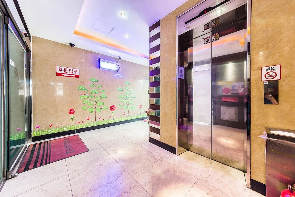 Suwon (Yeonghwadong) Herb Motel