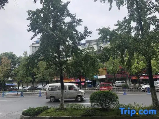 OYO Jiangyou Meijia Hotel