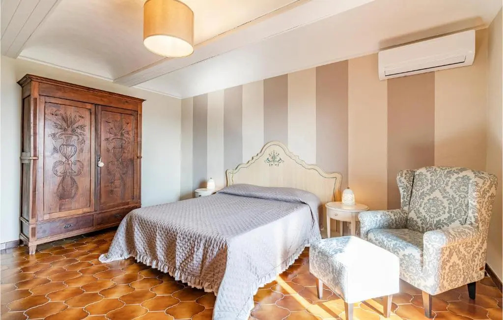 Awesome Home In Priocca With Wifi
