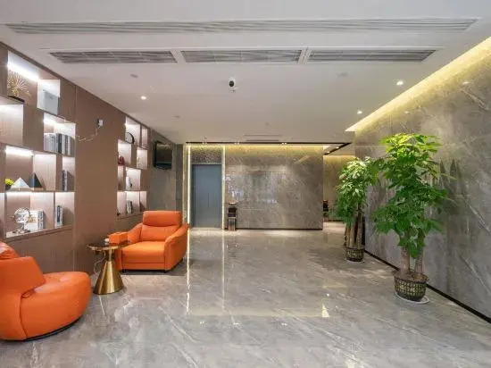 Fuyue Theme Hotel (Jinan Tangye Outlet Store - Original Yishang Hotel)