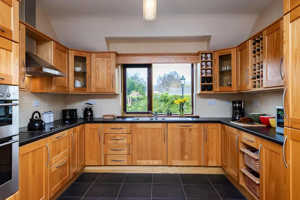 Semi-detached house, Kenmare